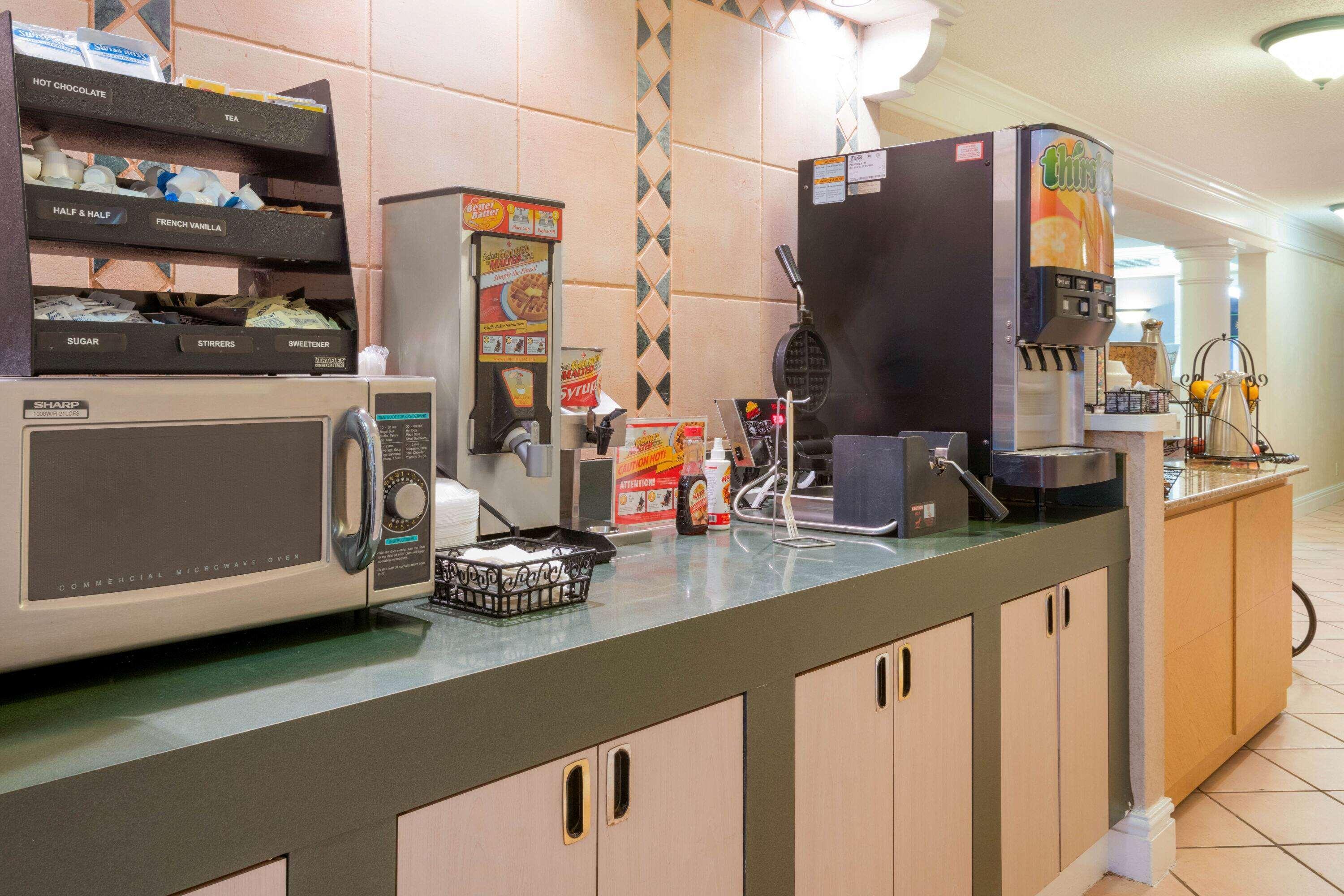 La Quinta Inn By Wyndham Farmington Luaran gambar