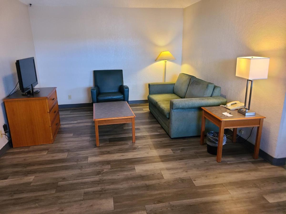La Quinta Inn By Wyndham Farmington Luaran gambar